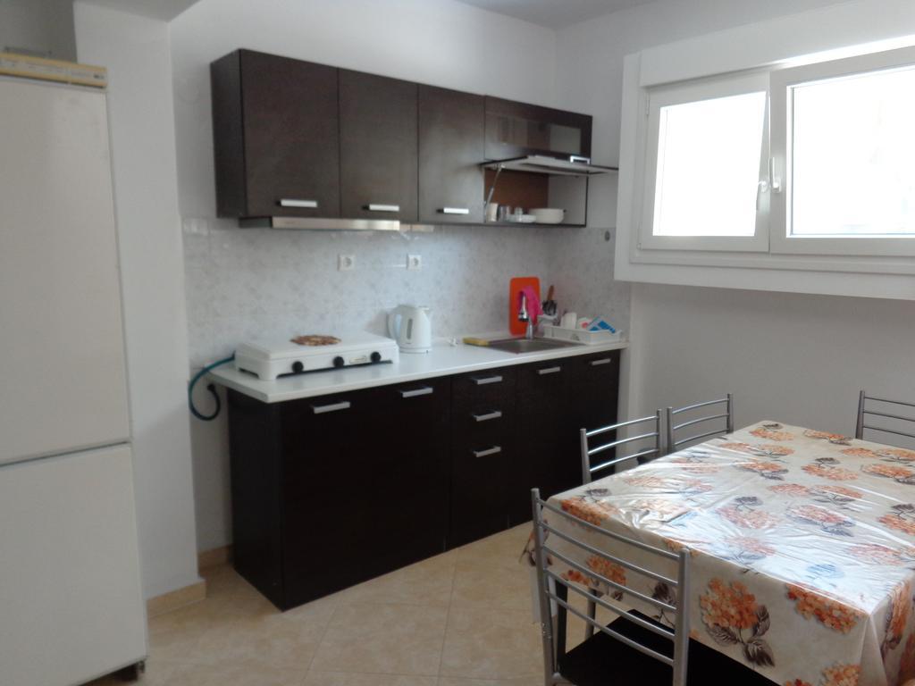 Apartments Vladimir Ájos Nikólaos Eksteriør bilde